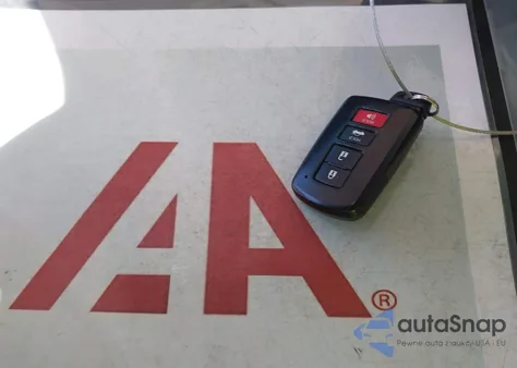 2017 Toyota Corolla Se from USA, damaged, VIN 5YFBURHEXHP652837